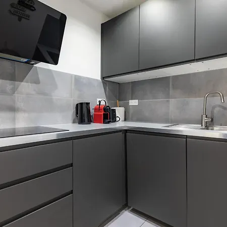 Beautiful Chic 5-room In Marais & Bastille On Foot Париж