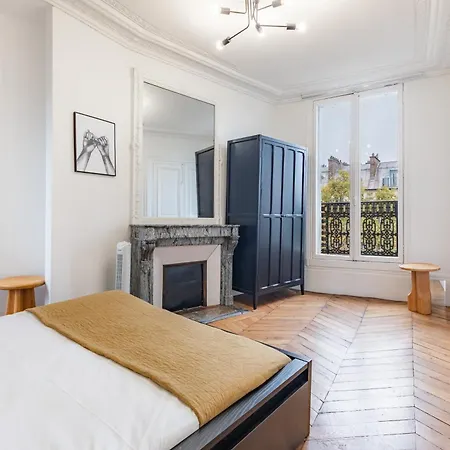 Apartment Beautiful Chic 5-room In Marais & Bastille On Foot Paris