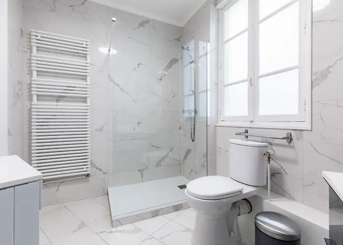 Apartment Beautiful Chic 5-room In Marais & Bastille On Foot Paris