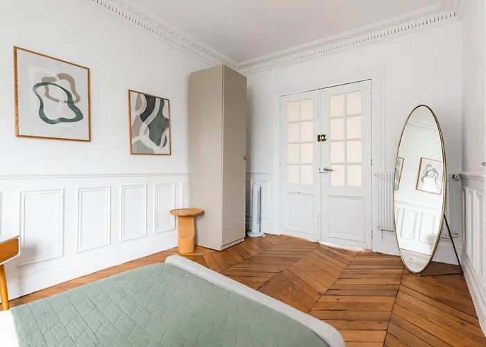 Apartment Beautiful Chic 5-room In Marais & Bastille On Foot *